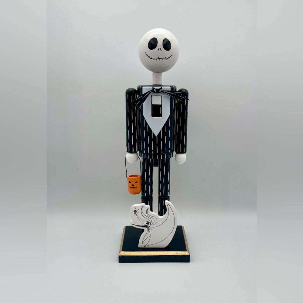 Nightmare Before Christmas Skellington Nutcracker